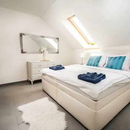 شقة U Orecha Bořetice